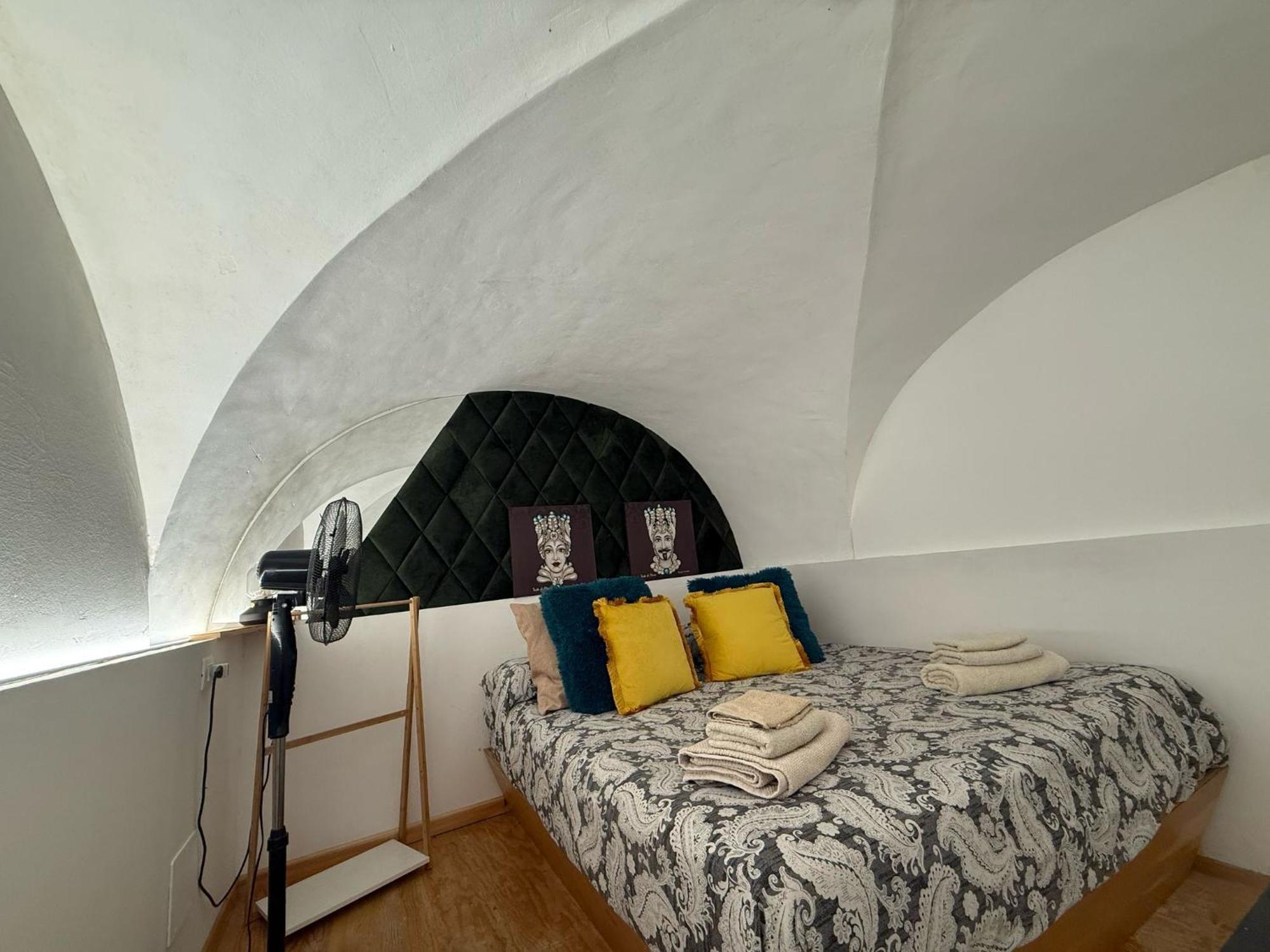 Cammileddi Mini Suite Катания Экстерьер фото
